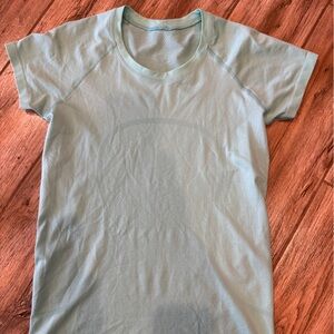Lululemon Swiftly Tech Short Sleeve Shirt in a mint teal